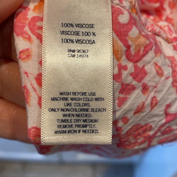 Girl’s Osh Kosh sundress - Picture 8 of 11